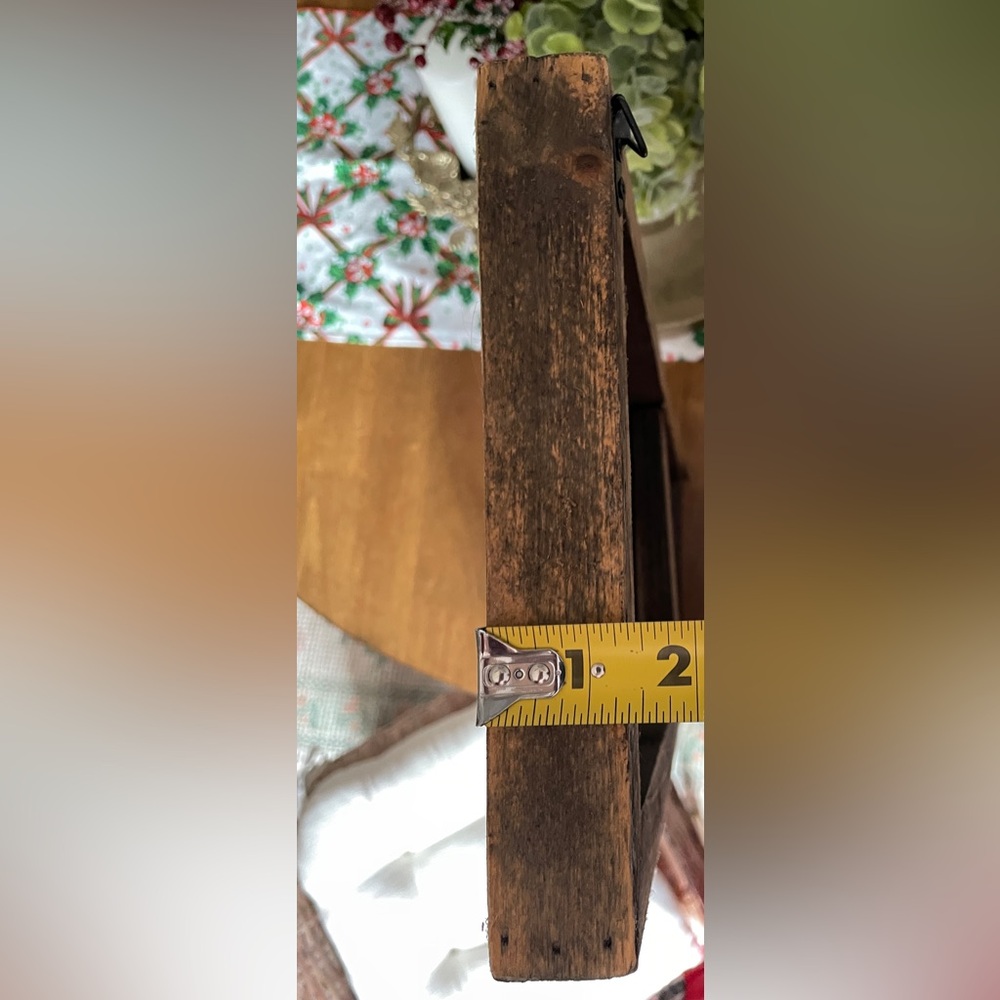 Rustic/Distressed Wood “Mr. & Mrs.” Sign - Picture 6 of 6